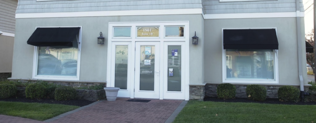 Mana-Physical-Therapy-Lake-Como-NJ-outside2